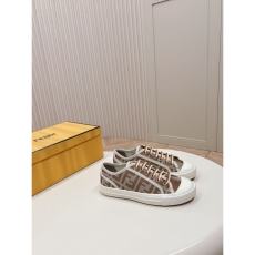 Fendi Low Shoes